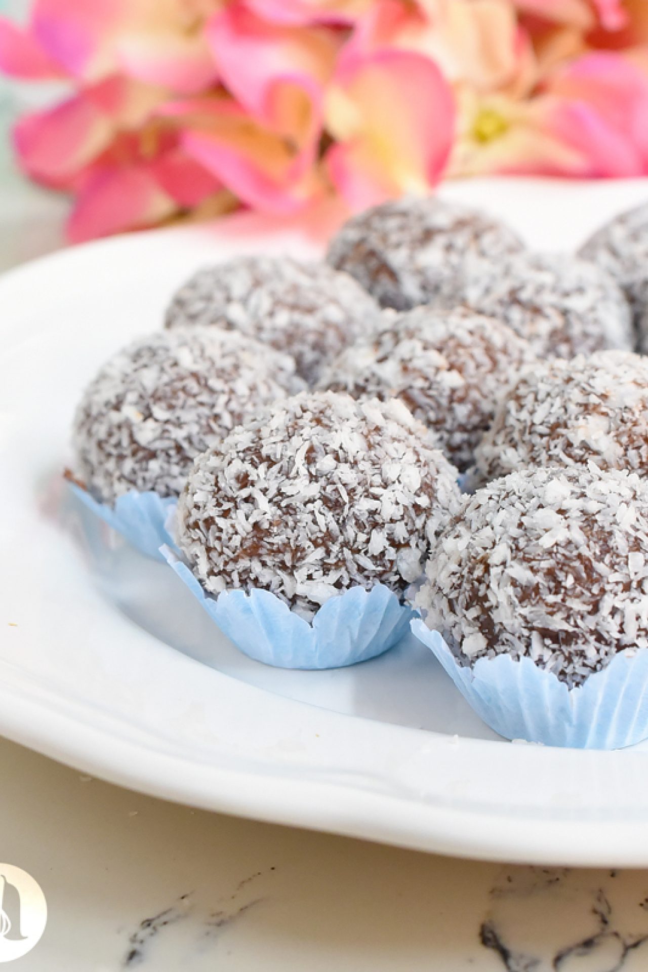Trufas de coco y chocolate